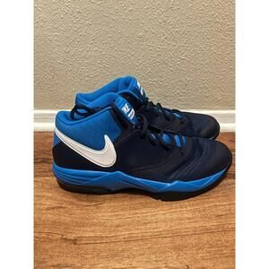 Nike Air Max Emergent Midnight Navy Sample